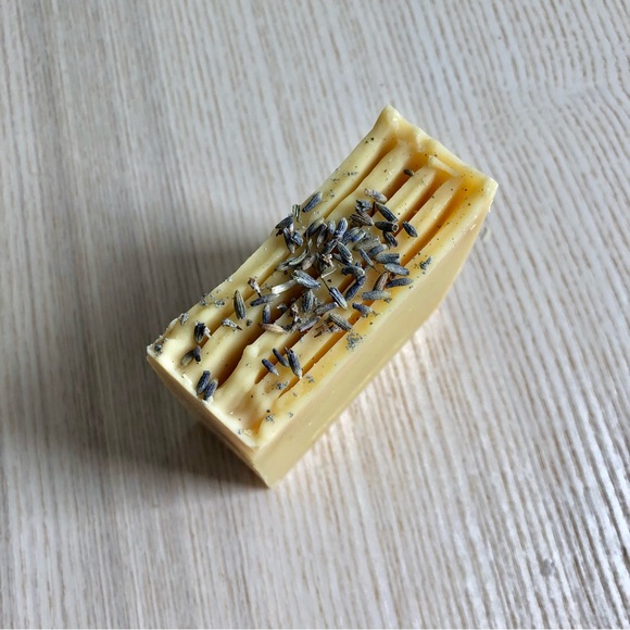 Orange Lavender | All Natural Handcrafted Soap - Set of 2 bars - Picture 5 of 9